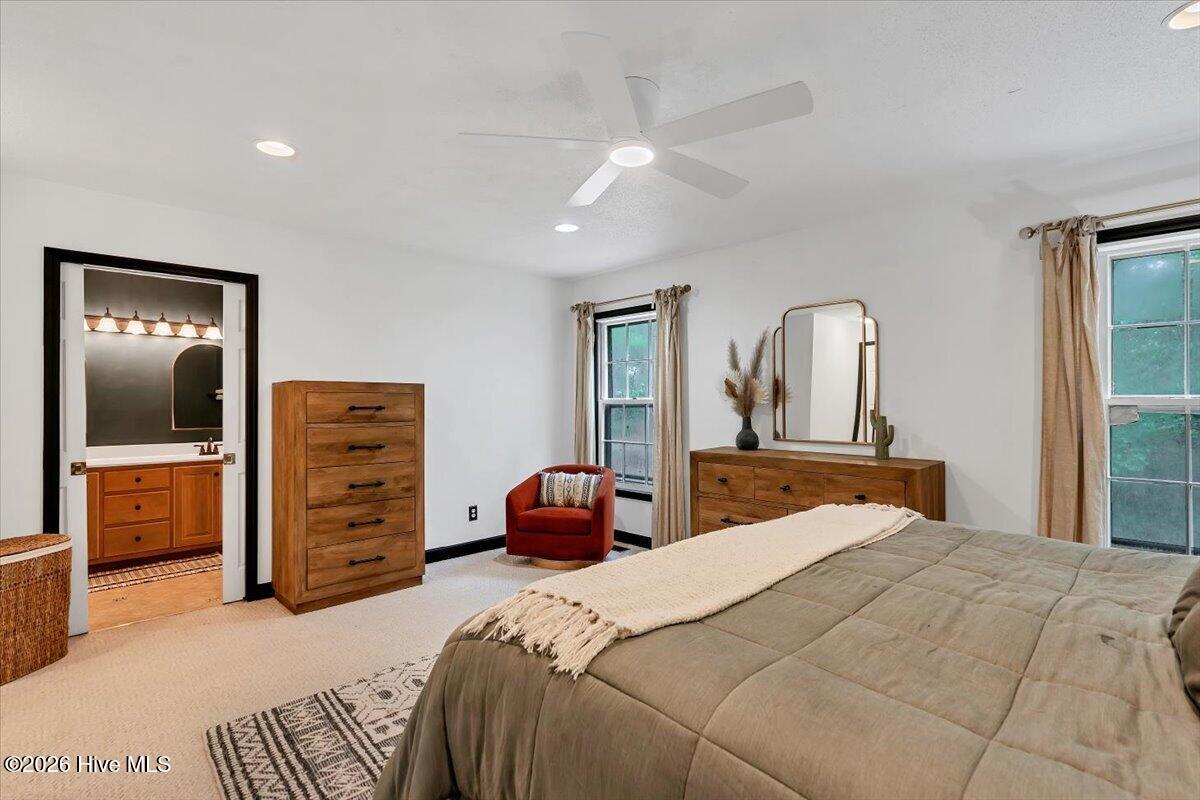 1933 Merrimac Drive Property Photo 60