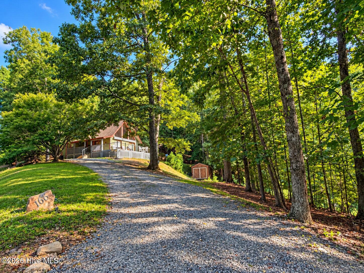 1168 Daybreak Boulevard Property Photo 5