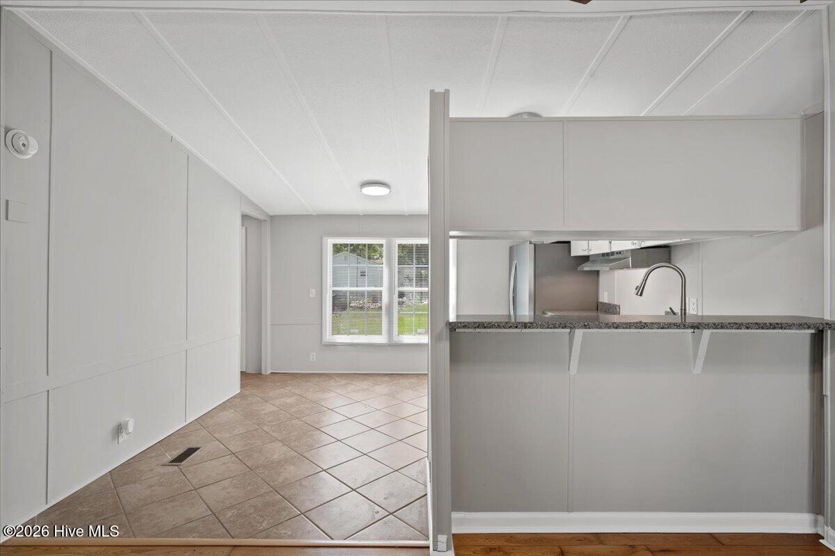 208 E Boundary Street Property Photo 19