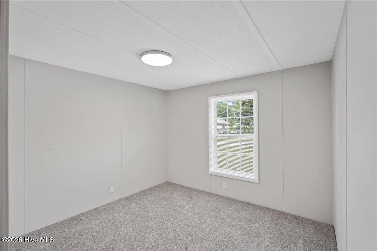 208 E Boundary Street Property Photo 23