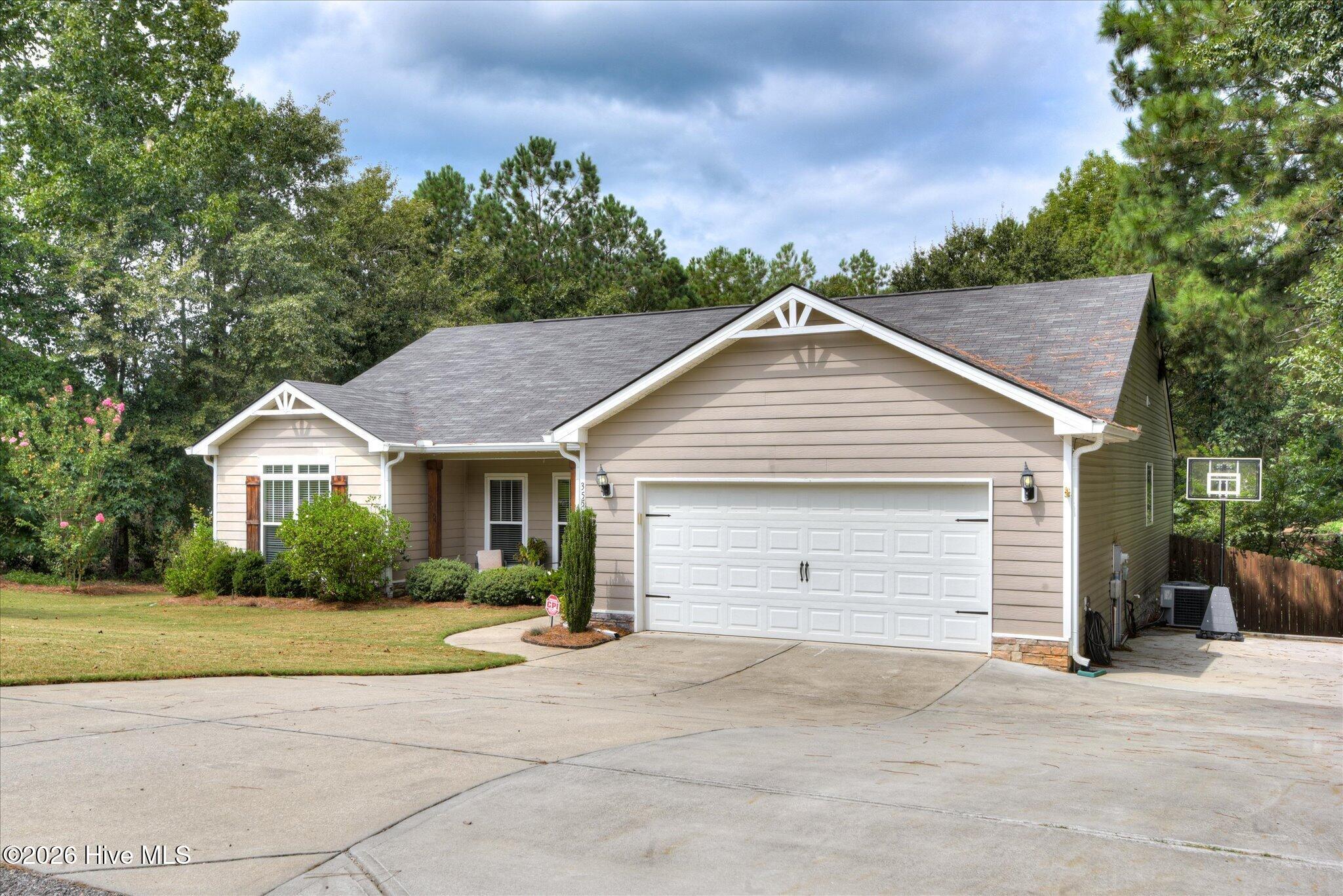 355 Foxchase Circle Property Photo 2
