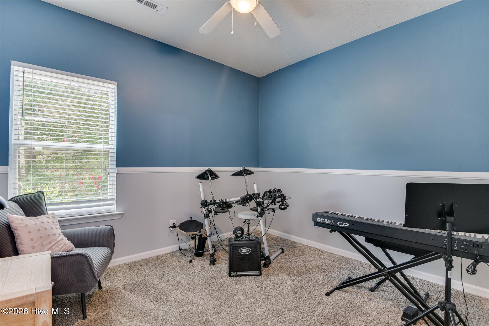 355 Foxchase Circle Property Photo 29