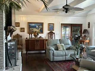 639 Crabtree Road Property Photo 15