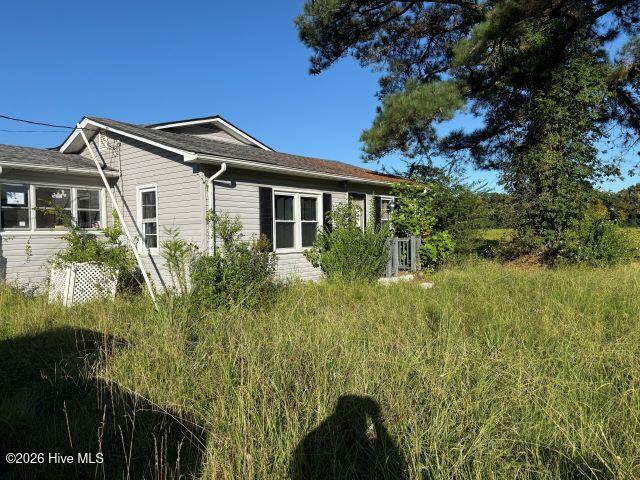 40 Hall Lane Property Photo 1