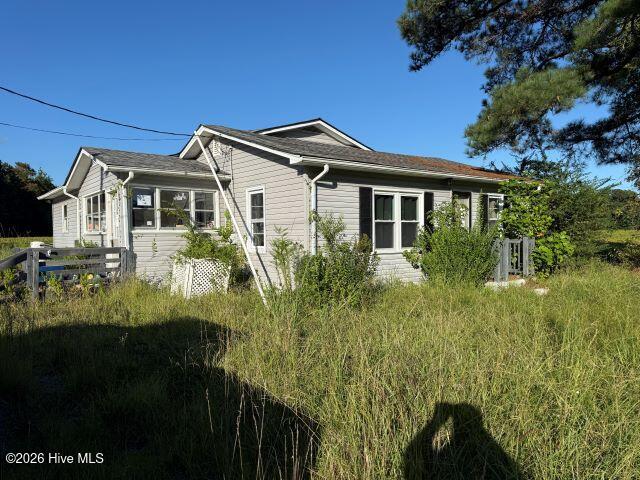 40 Hall Lane Property Photo 2