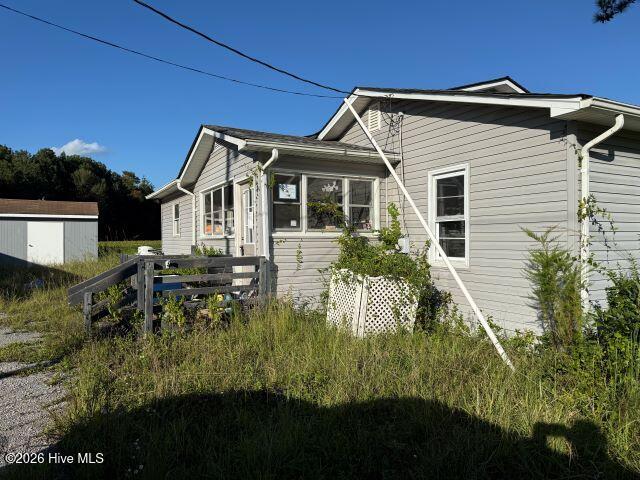 40 Hall Lane Property Photo 3