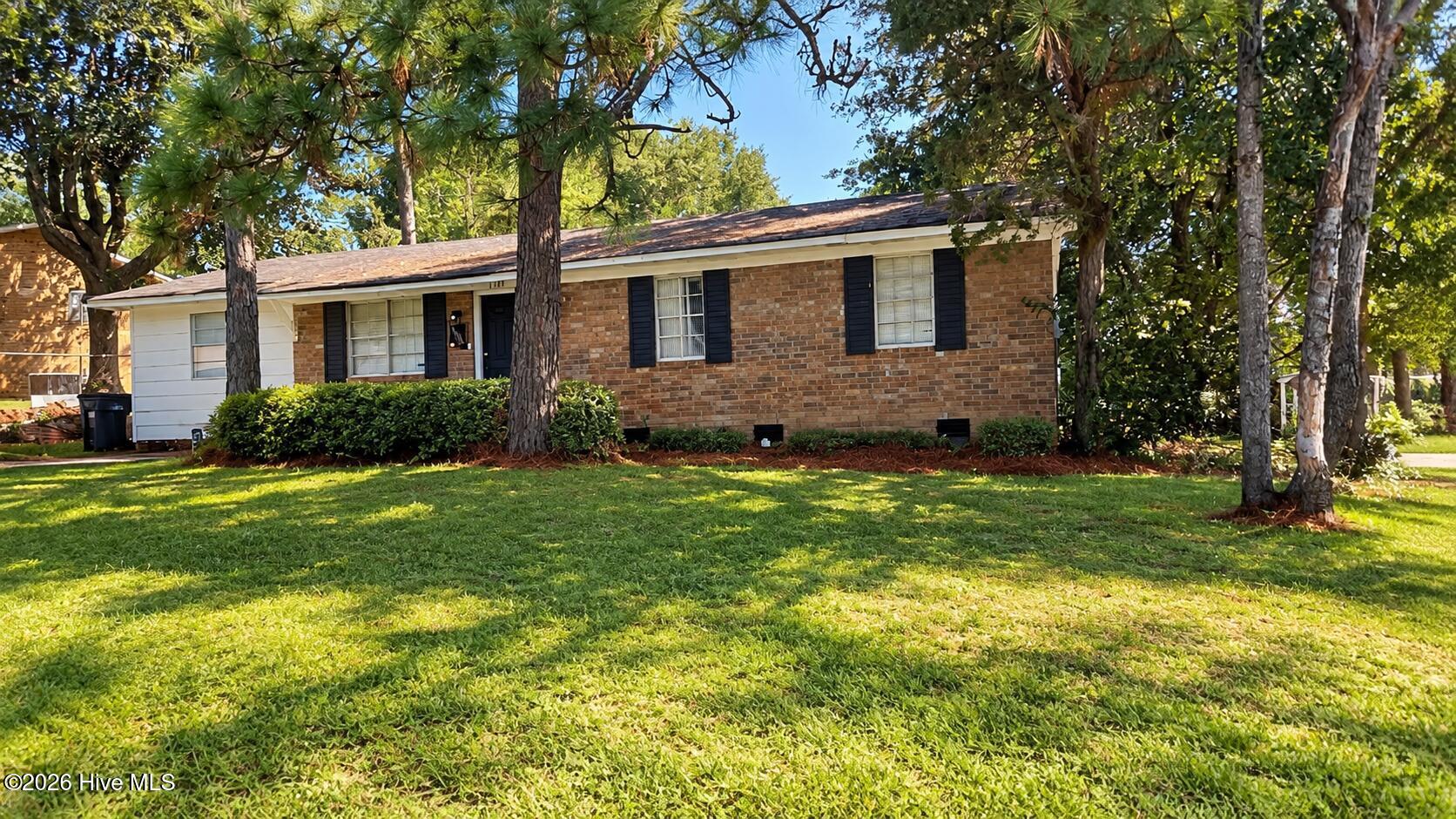 3408 Kensington Drive N Property Photo 11