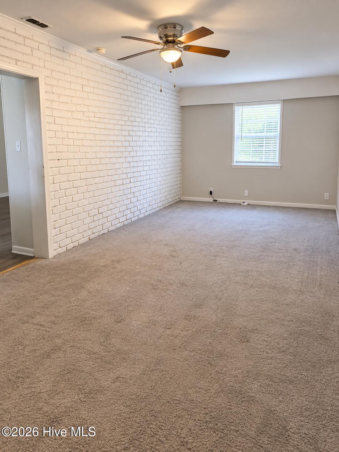 3408 Kensington Drive N Property Photo 15