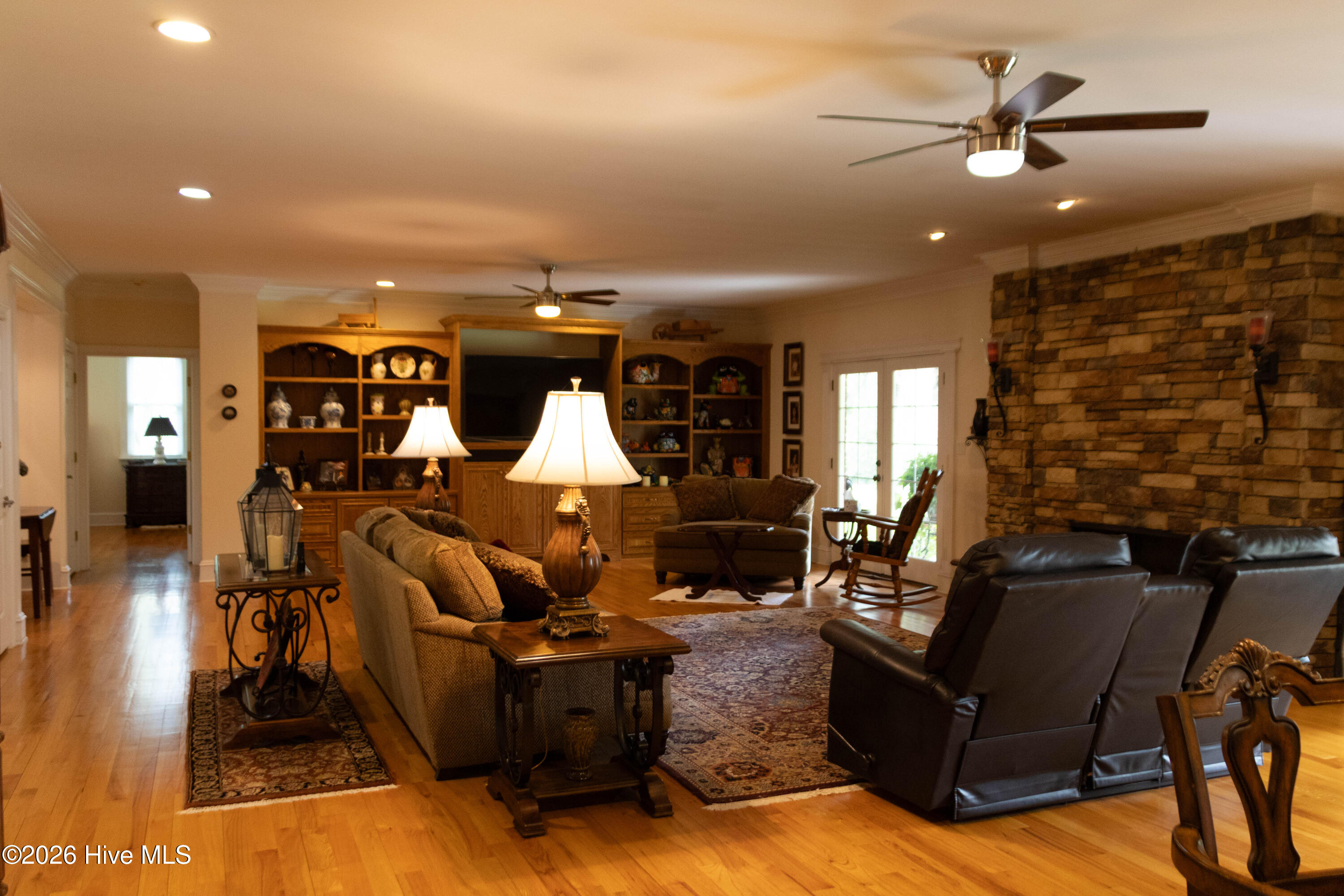 224 Crest Ridge Drive Property Photo 6