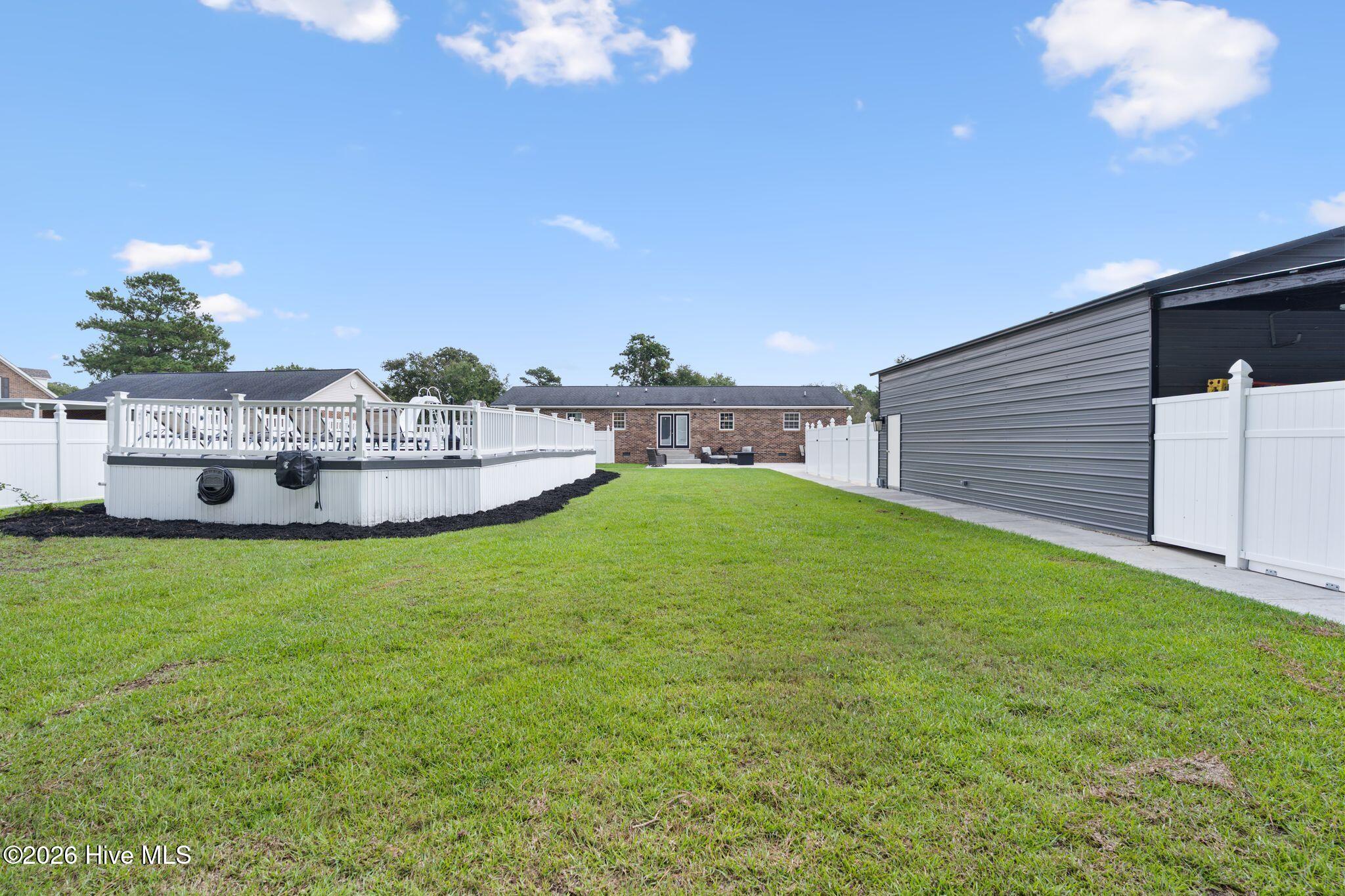 219 Oakwood Heights Drive Property Photo 40