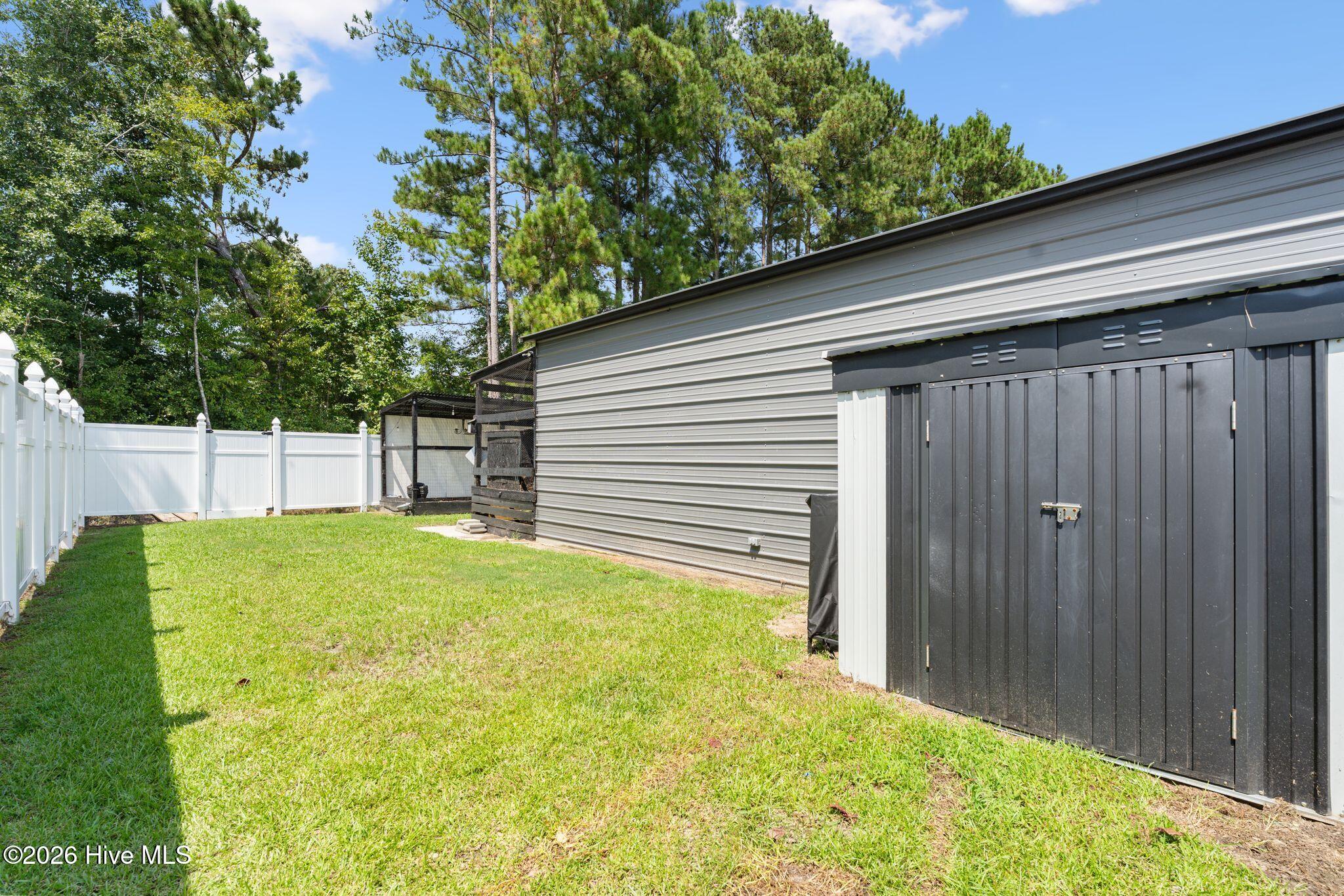 219 Oakwood Heights Drive Property Photo 45
