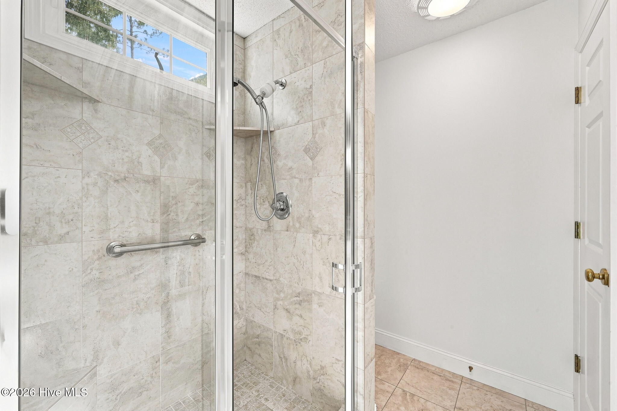 2119 Royal Pines Drive Property Photo 17