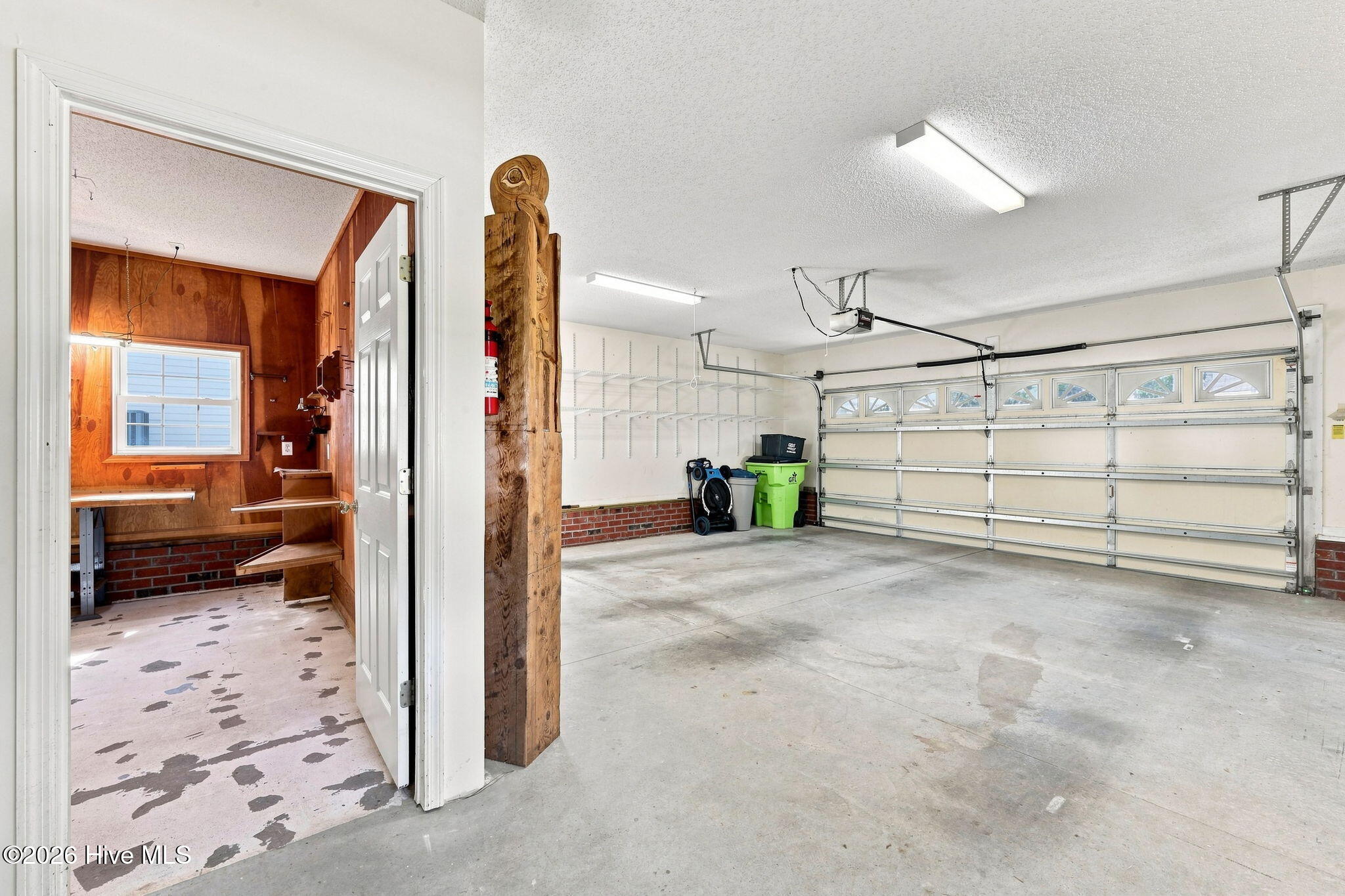 2119 Royal Pines Drive Property Photo 29