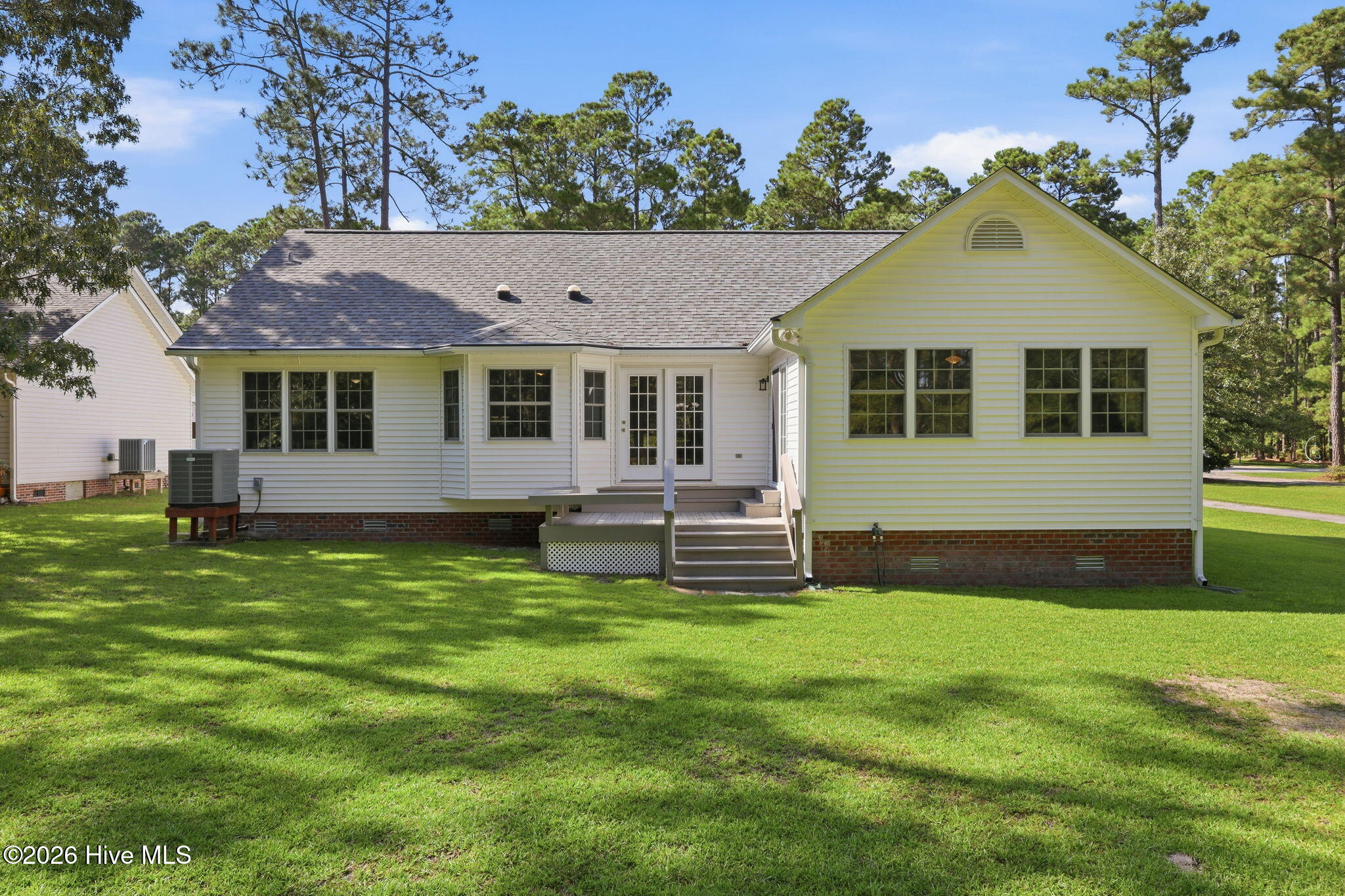 2119 Royal Pines Drive Property Photo 35