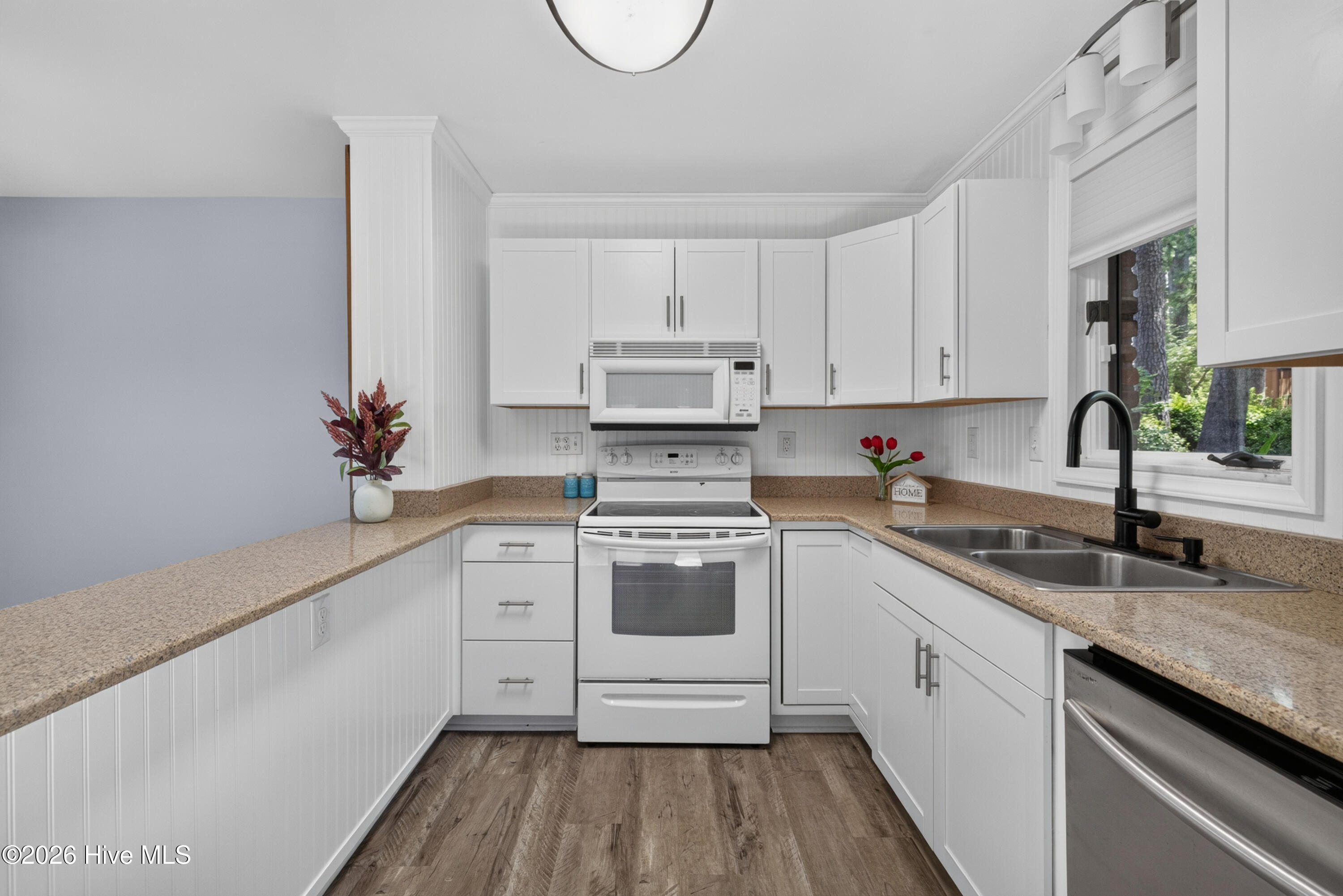 2008 Albert Circle Property Photo 12