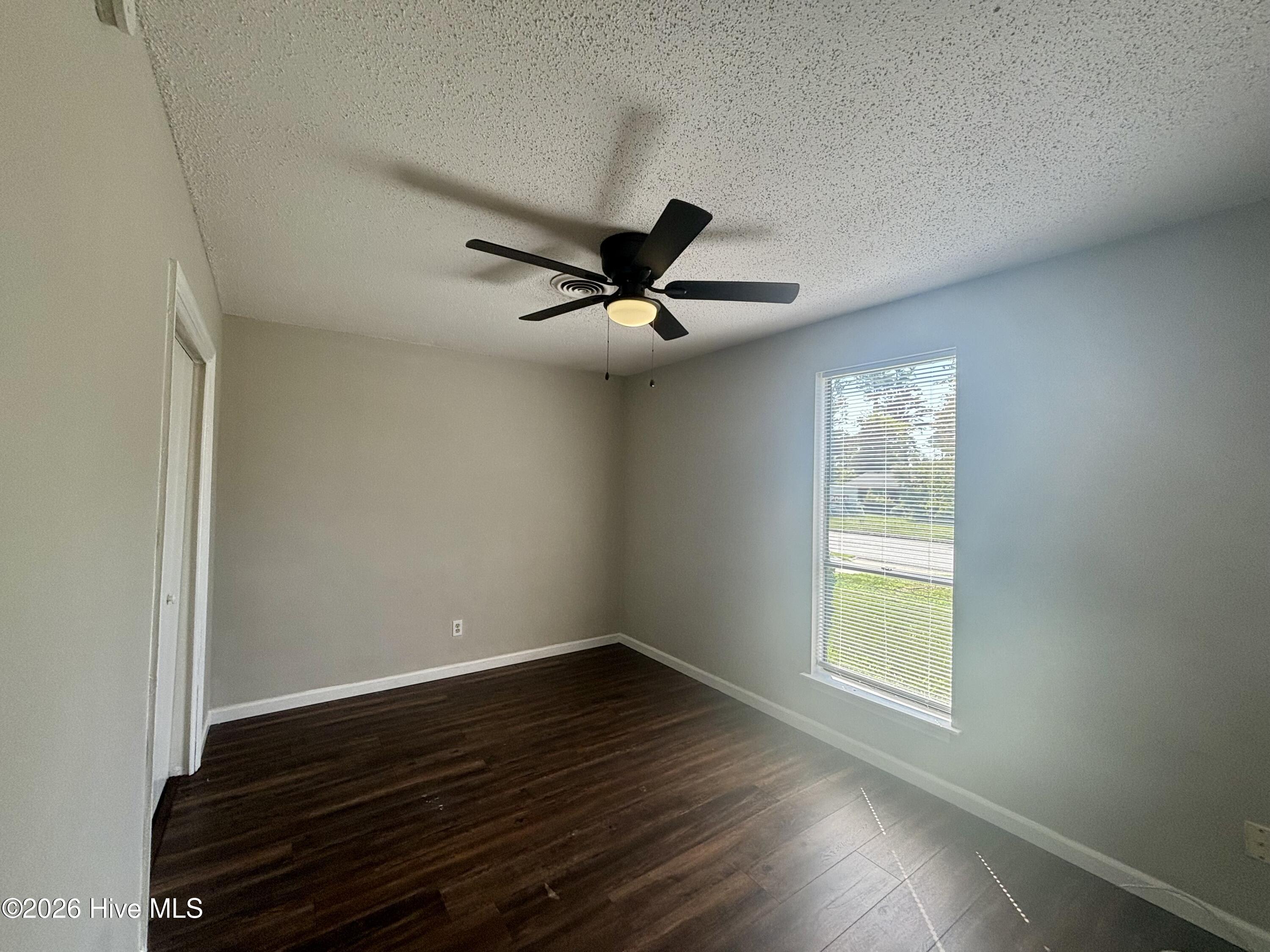 4047 Indian Creek Road Property Photo 7