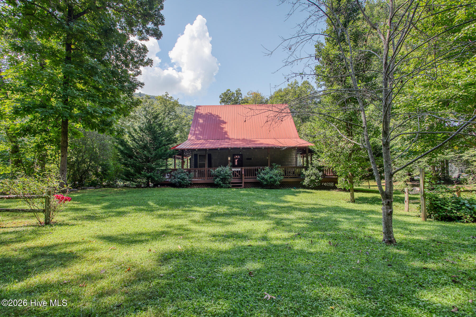 49 Dusty Hollow Property Photo 9