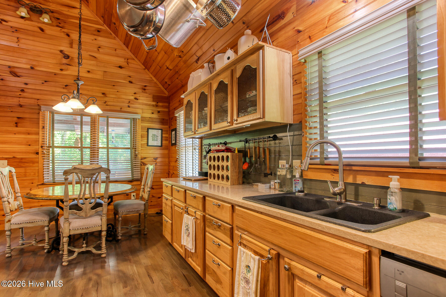 49 Dusty Hollow Property Photo 13