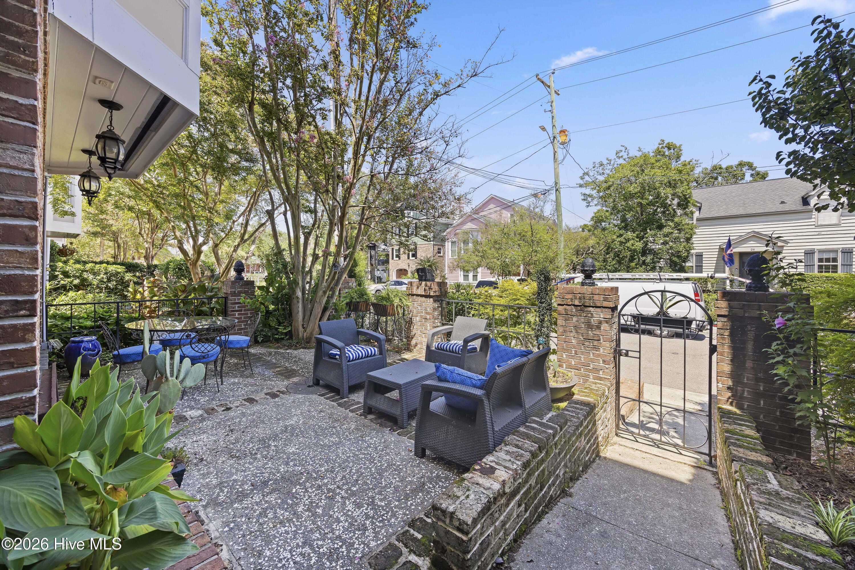 38 Harleston Place Property Photo 34