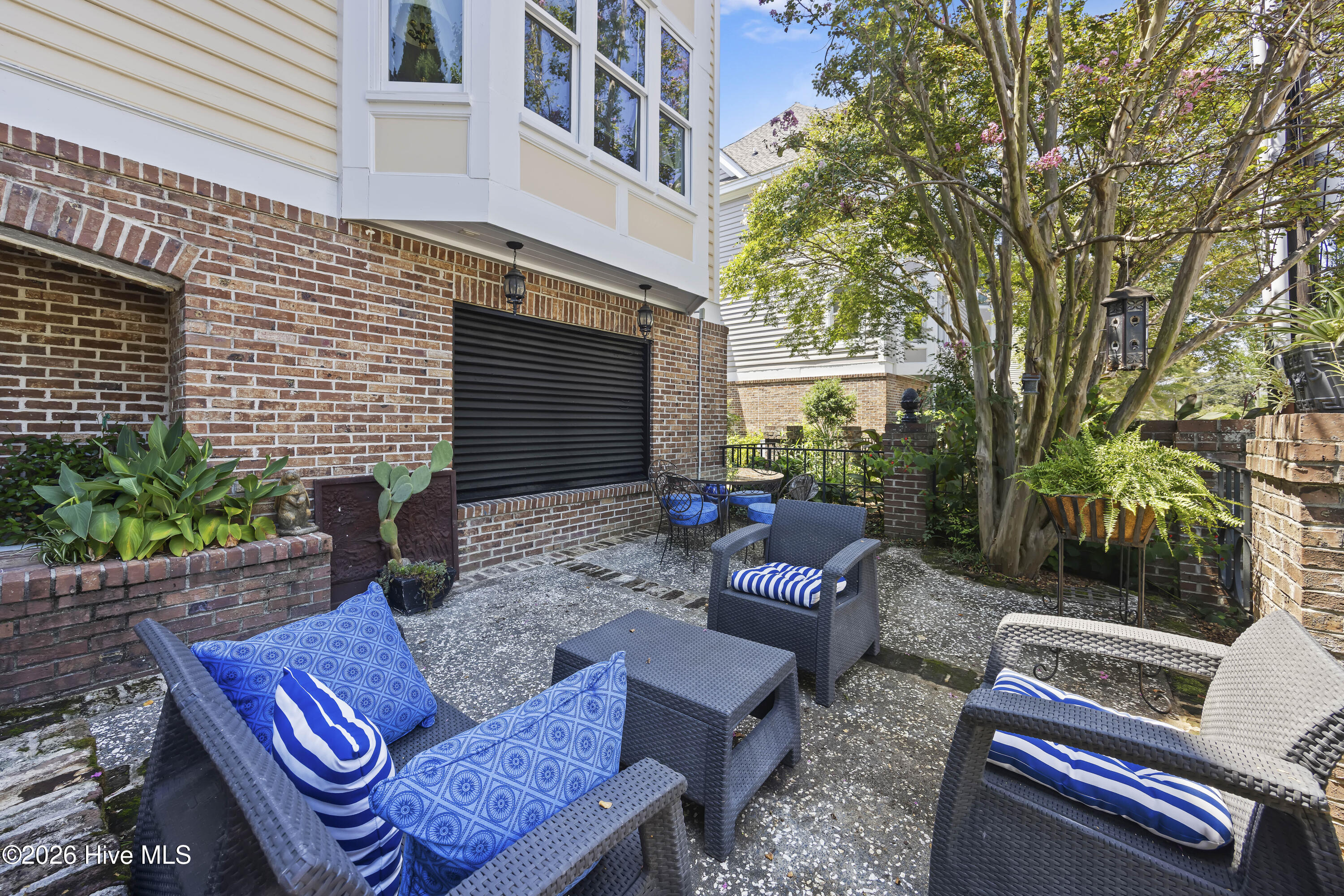 38 Harleston Place Property Photo 35