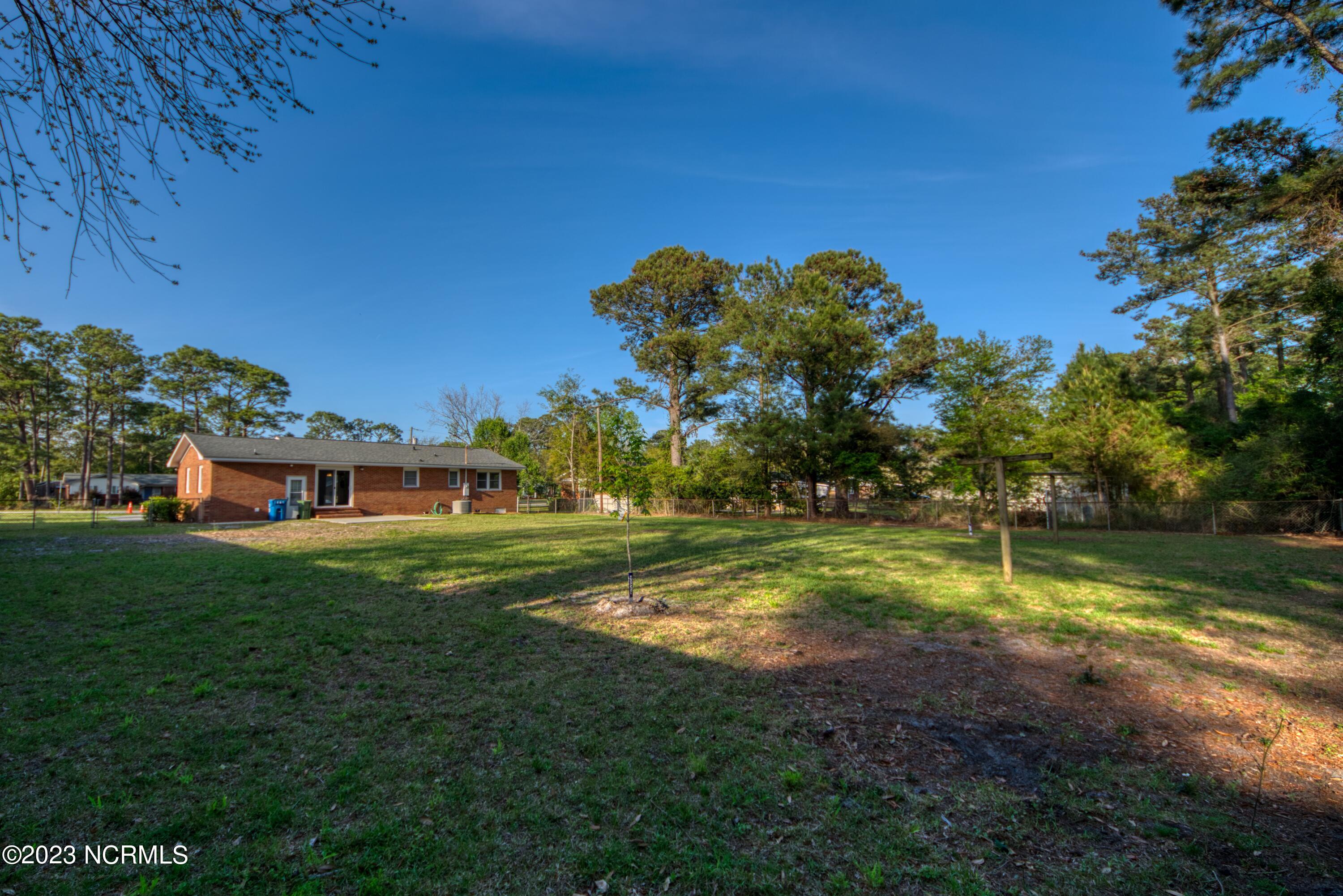 106 Pinecliff Drive Property Photo 24