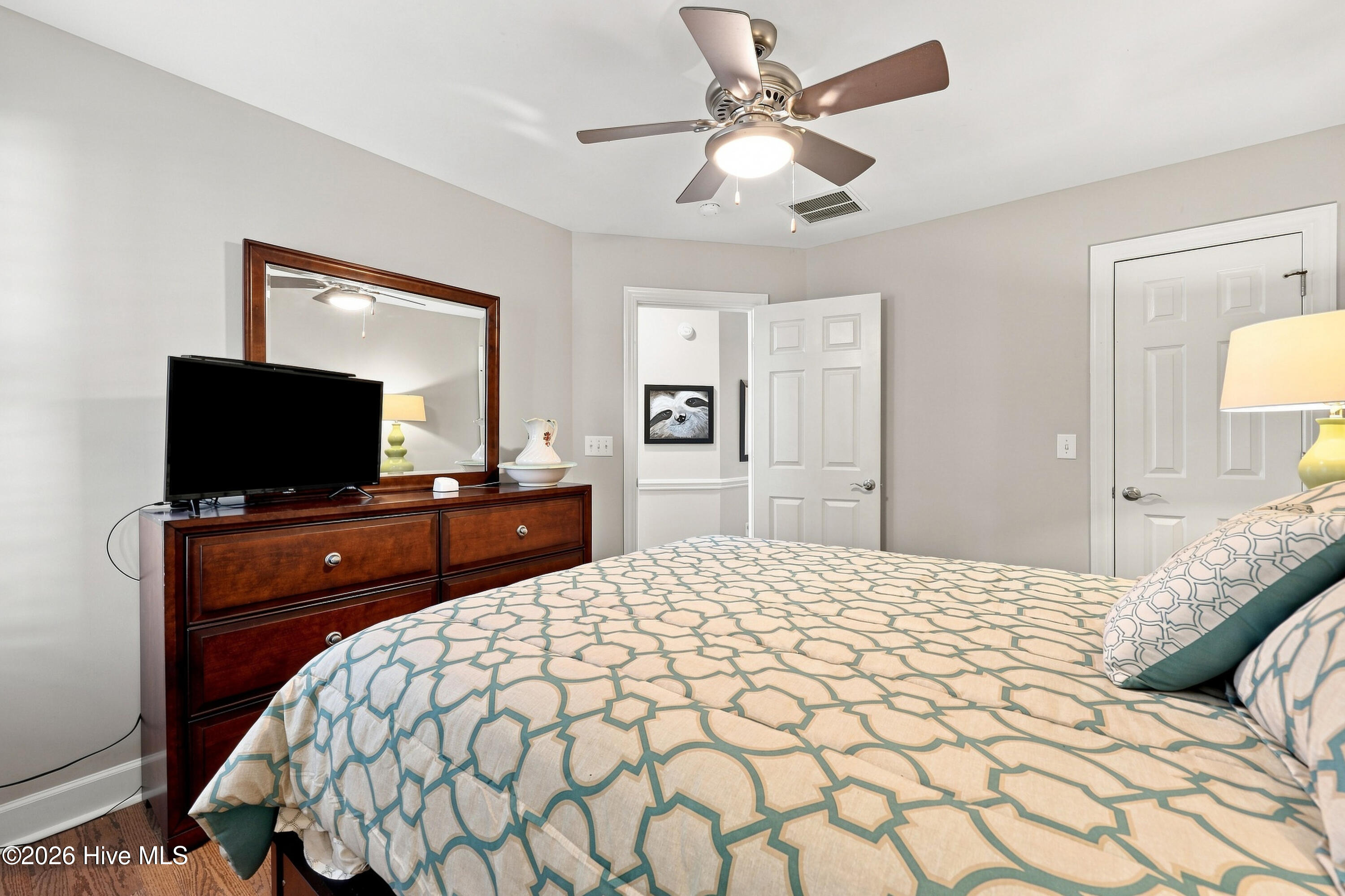 3808 Rainbow Street Property Photo 24