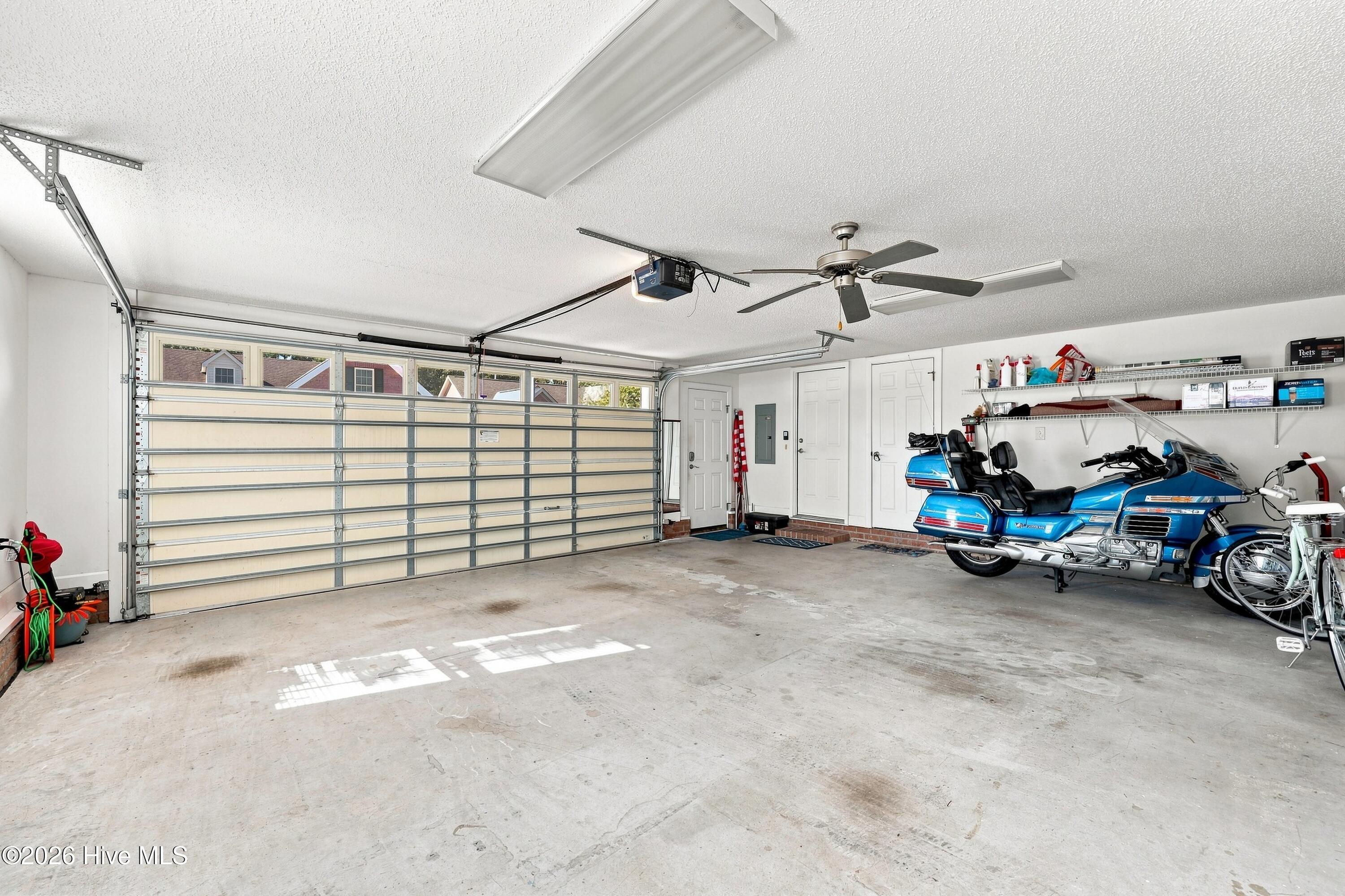 3808 Rainbow Street Property Photo 36