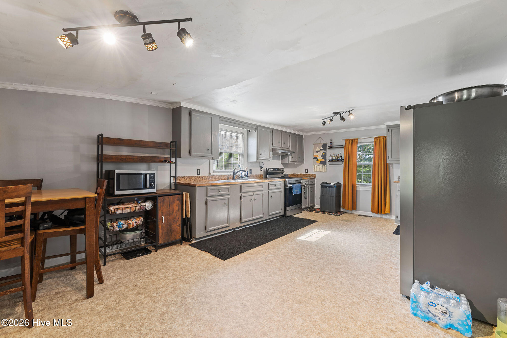 3795 Rouse Loop Road Property Photo 3