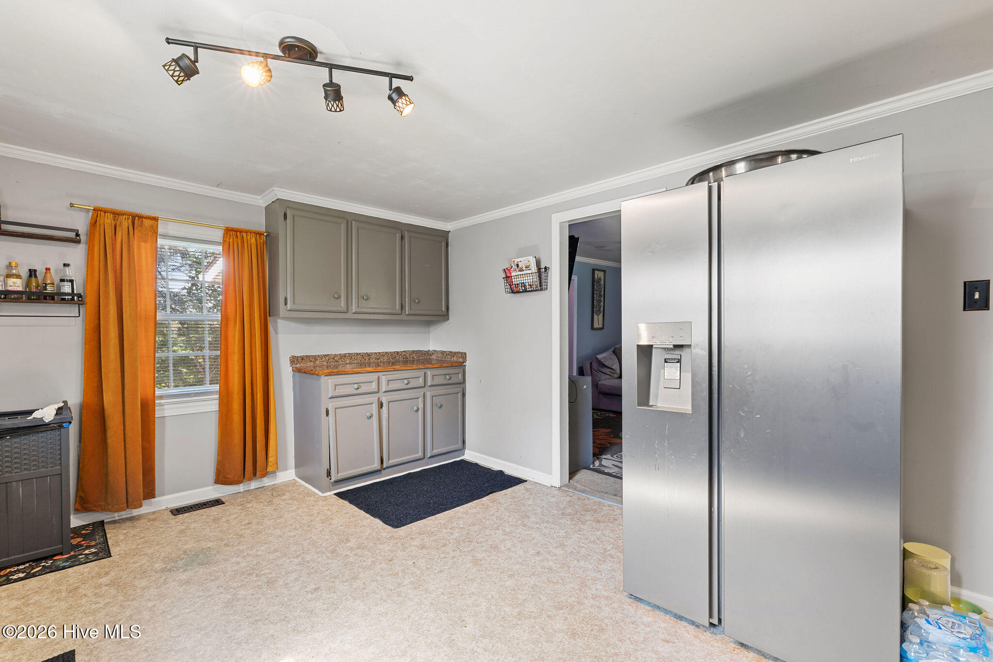 3795 Rouse Loop Road Property Photo 7