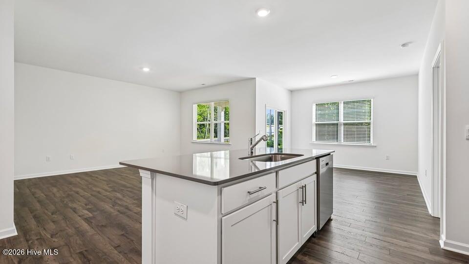 428 Conifer Street Property Photo 5