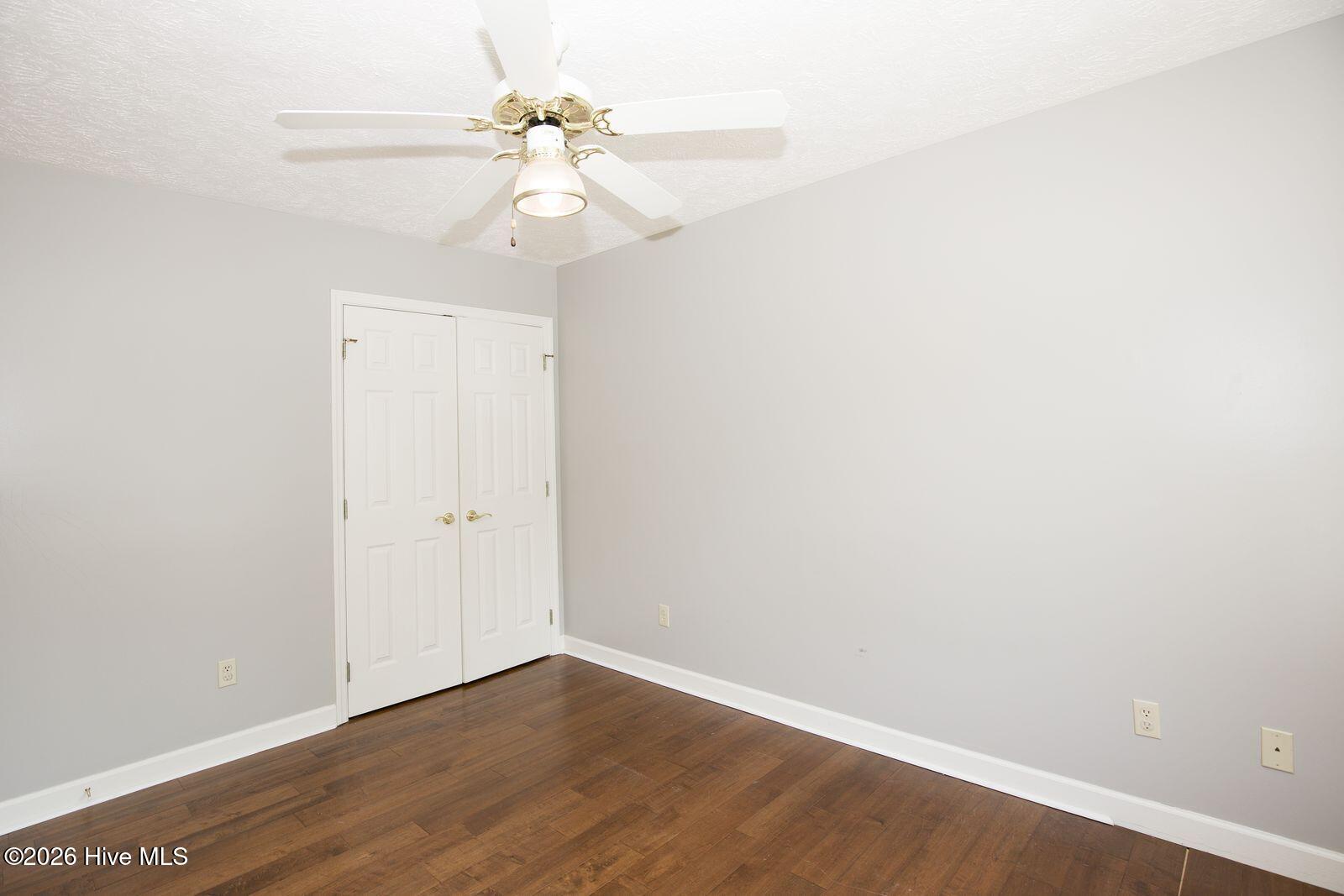 1205 Greenbriar Drive Property Photo 25