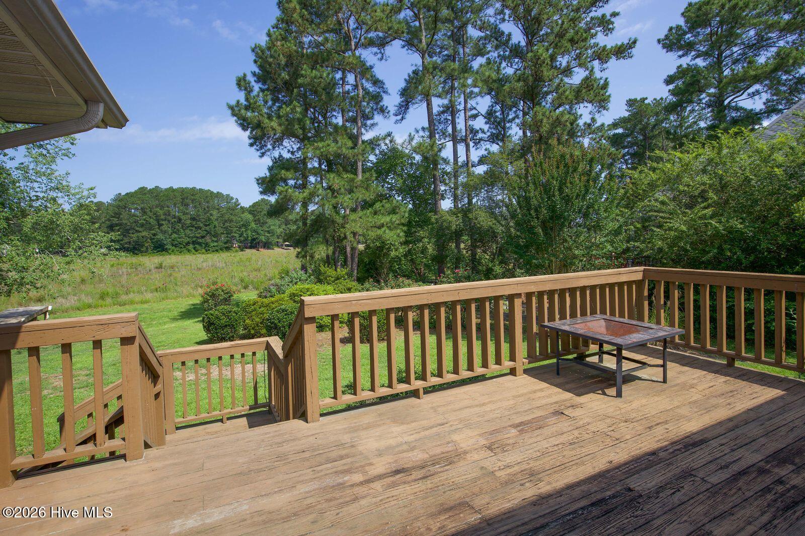 1205 Greenbriar Drive Property Photo 33
