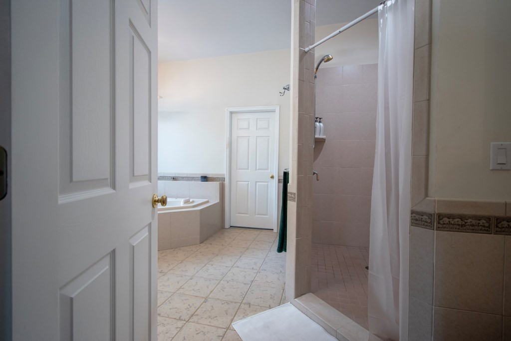 5981 Candy Mountain Road Property Photo 33