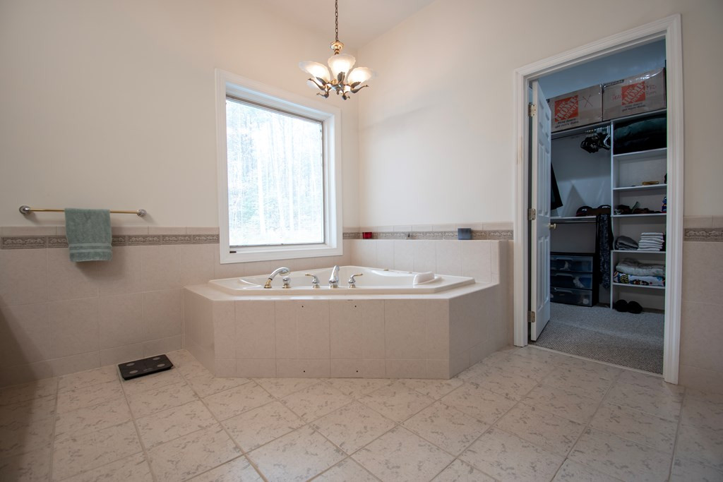 5981 Candy Mountain Road Property Photo 35