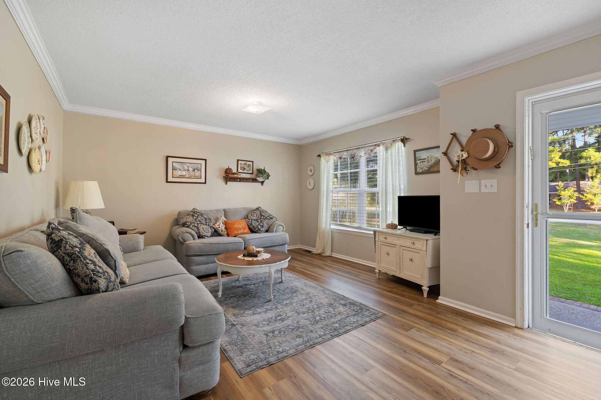 3838 Longleaf Drive Ne Property Photo 7