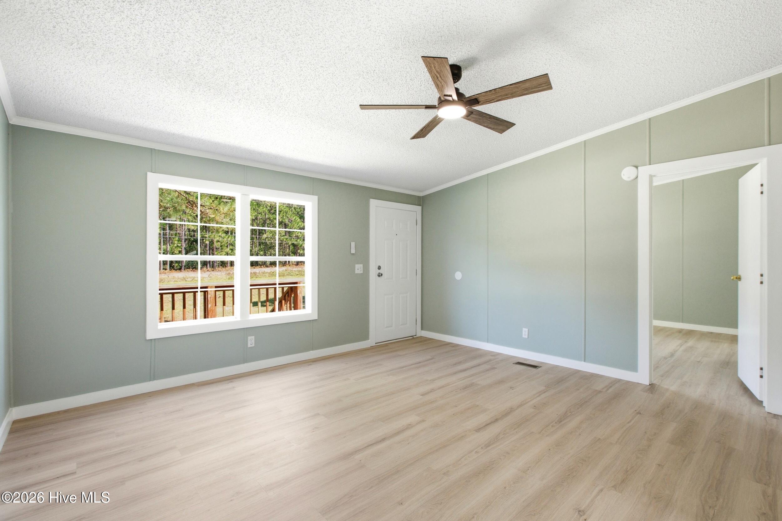 101 Larch Court Property Photo 7