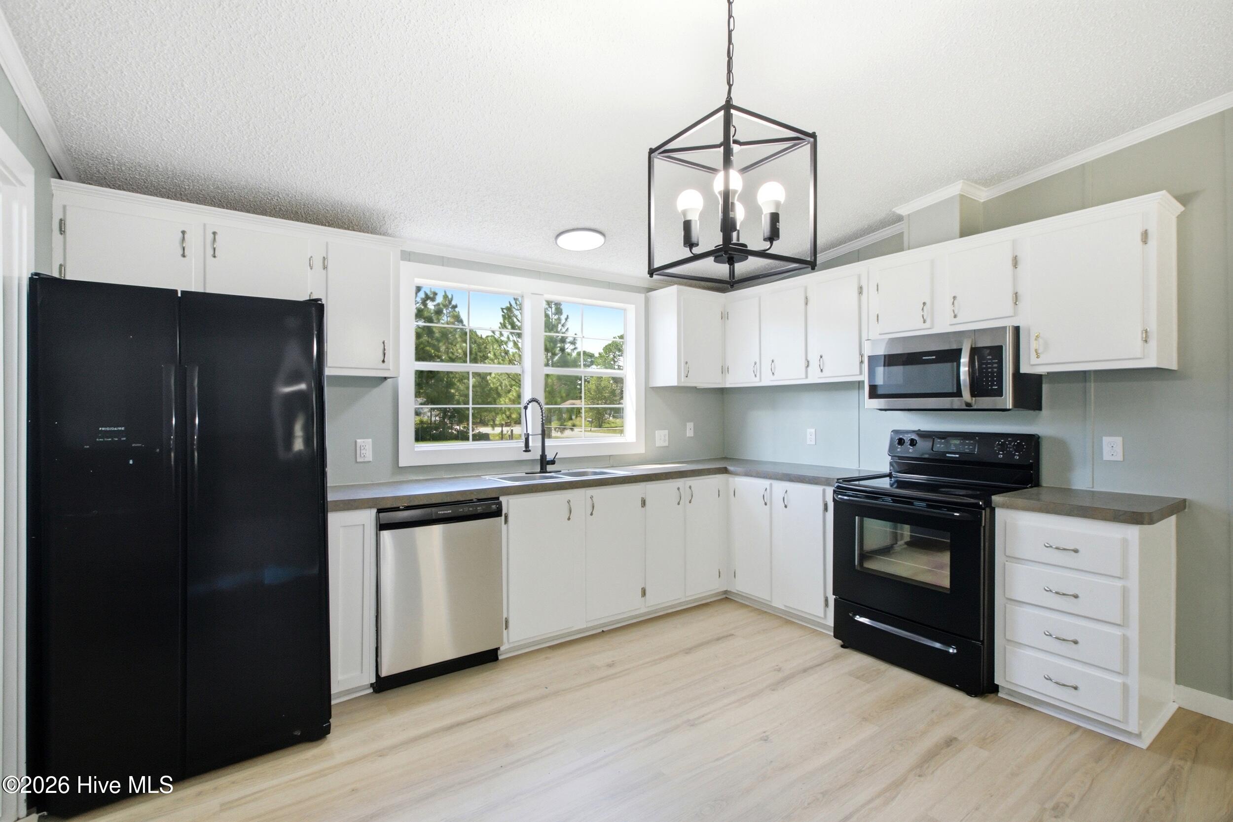 101 Larch Court Property Photo 13