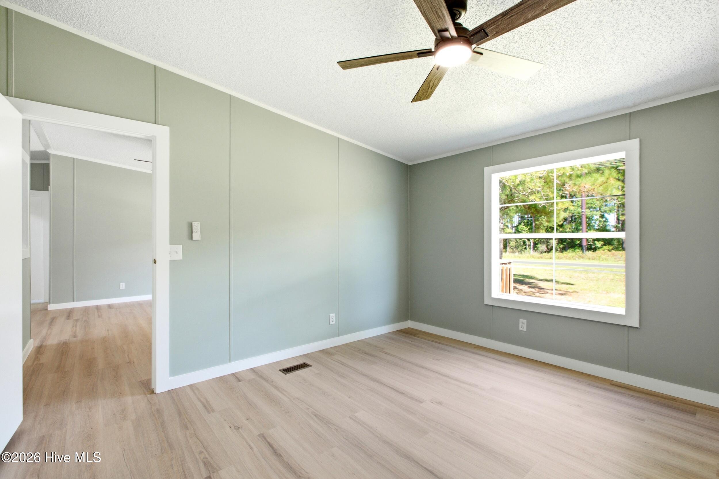 101 Larch Court Property Photo 16