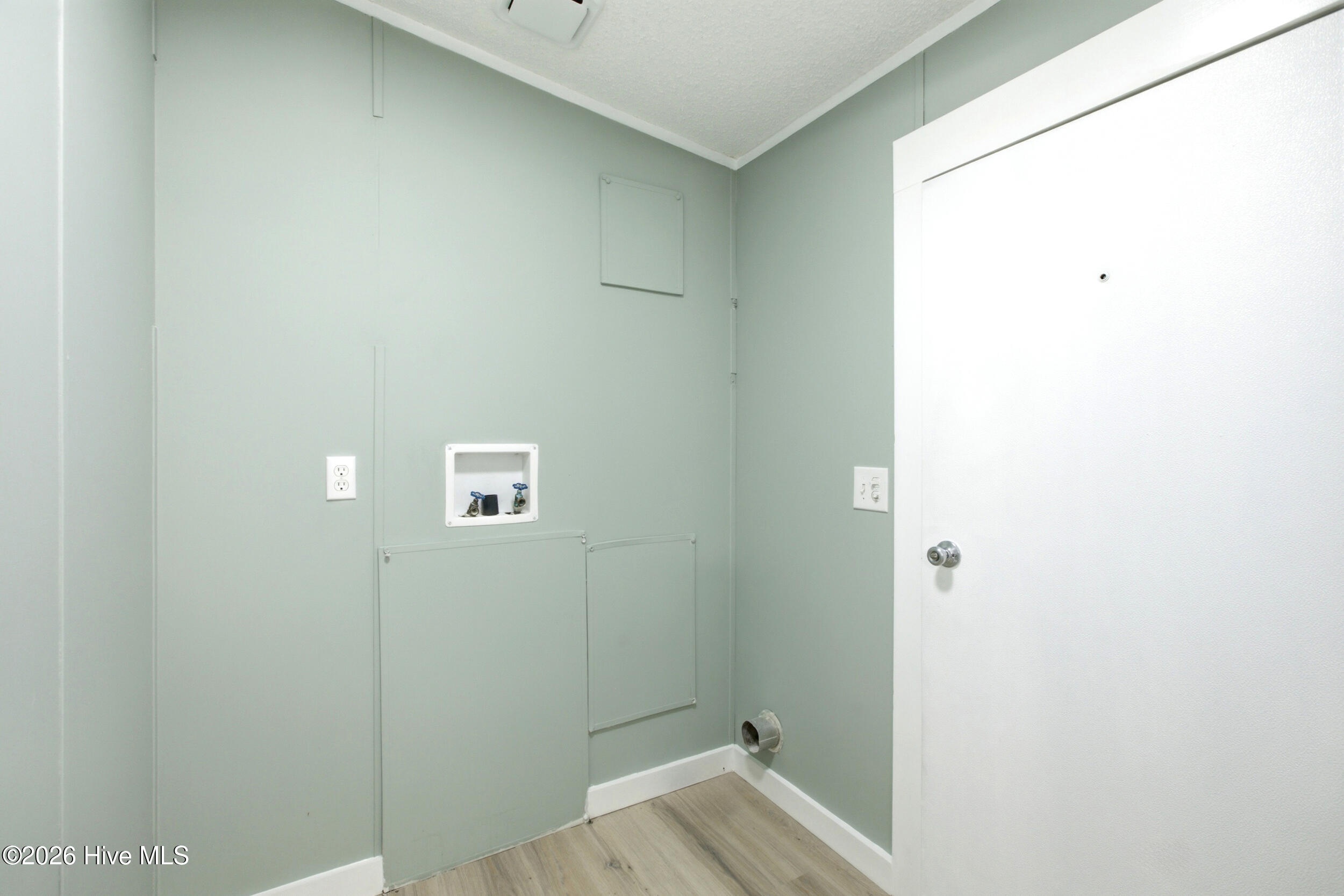 101 Larch Court Property Photo 25