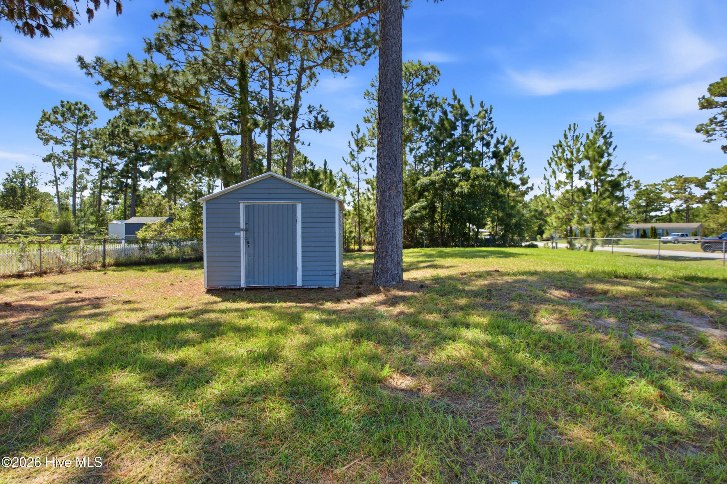 101 Larch Court Property Photo 26