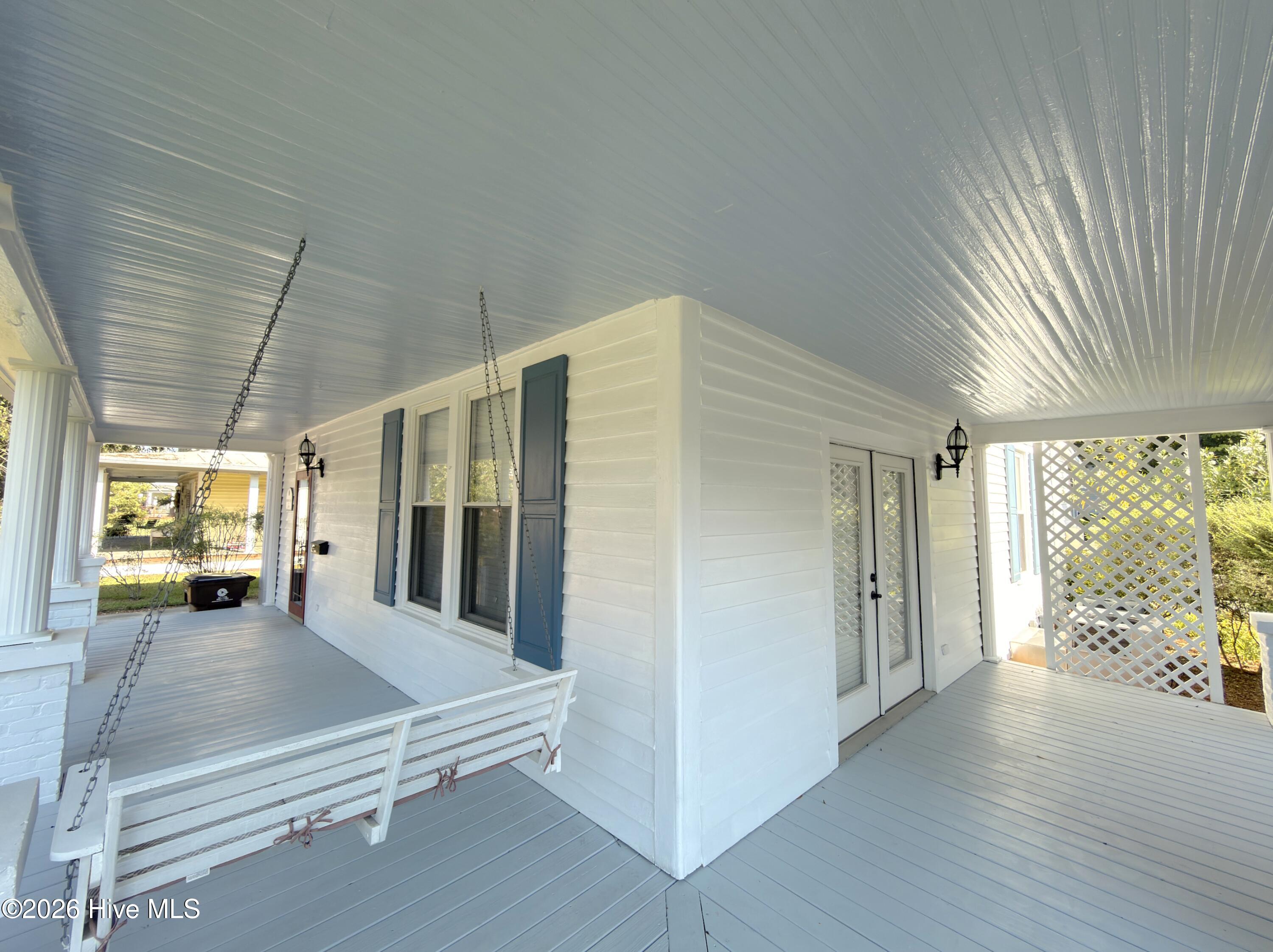 3632 E Wilson Street Property Photo 3