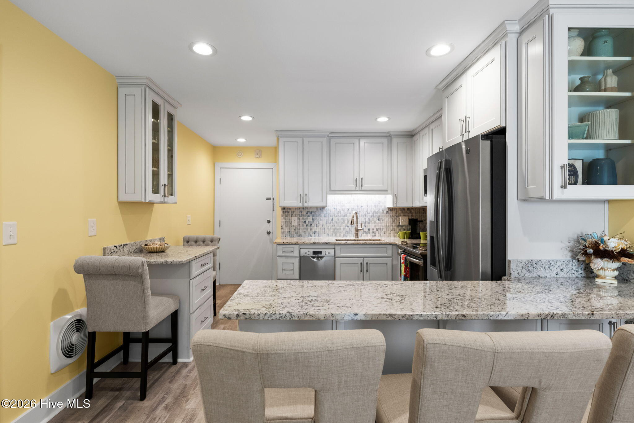 4201 N Ocean Boulevard 2i Property Photo 11