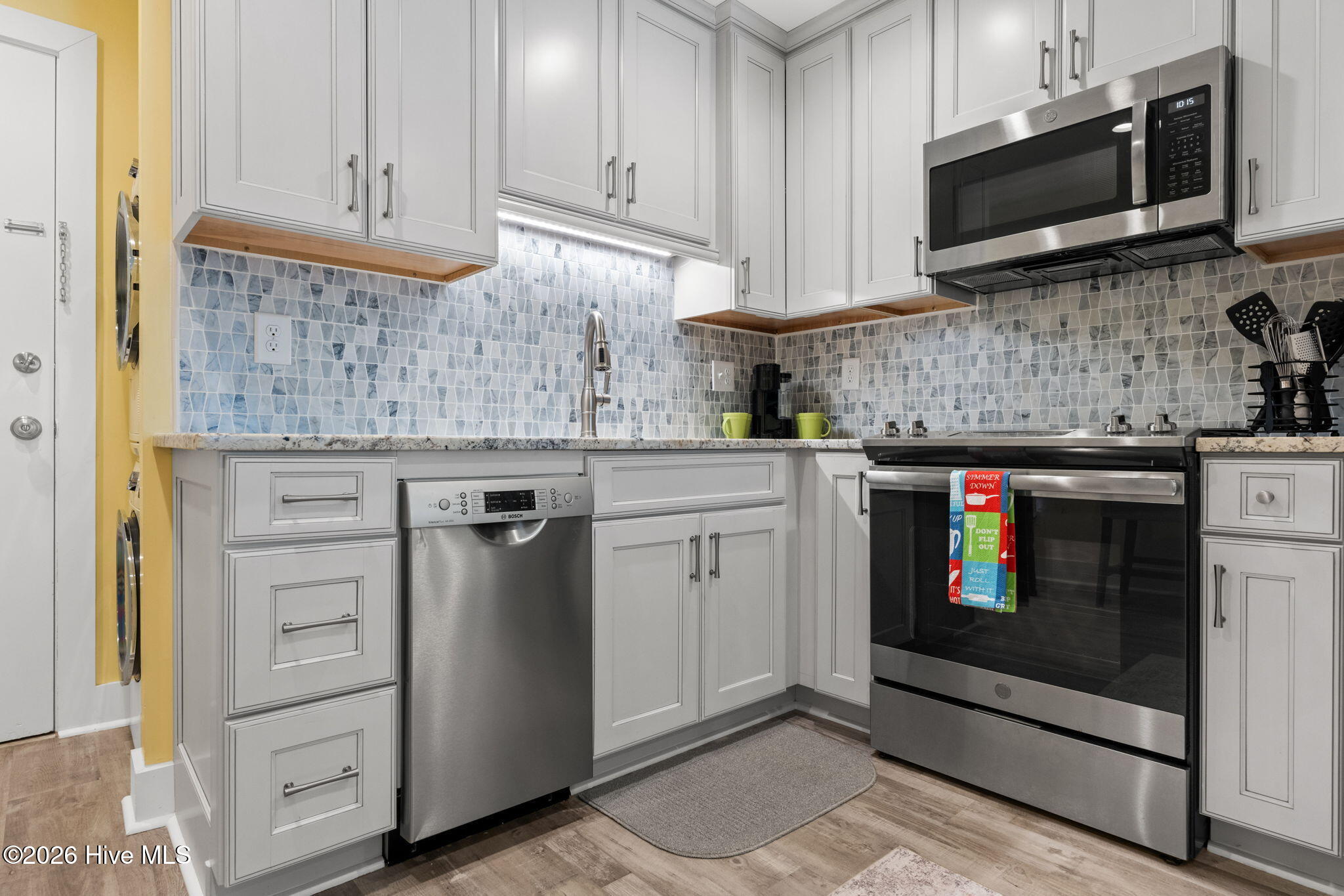 4201 N Ocean Boulevard 2i Property Photo 14
