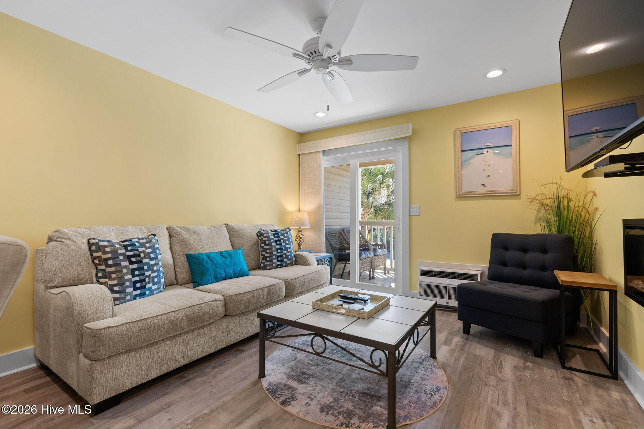 4201 N Ocean Boulevard 2i Property Photo 17