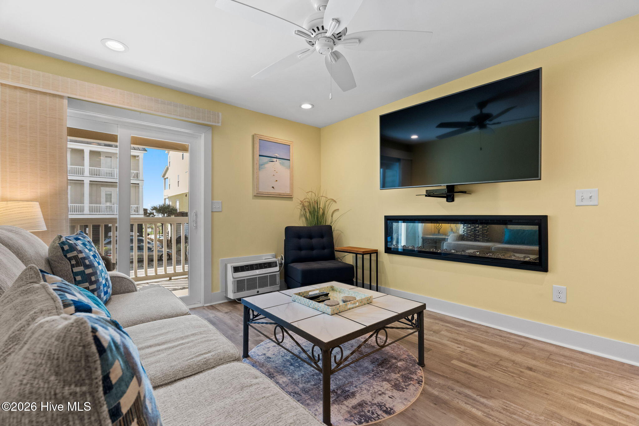 4201 N Ocean Boulevard 2i Property Photo 18