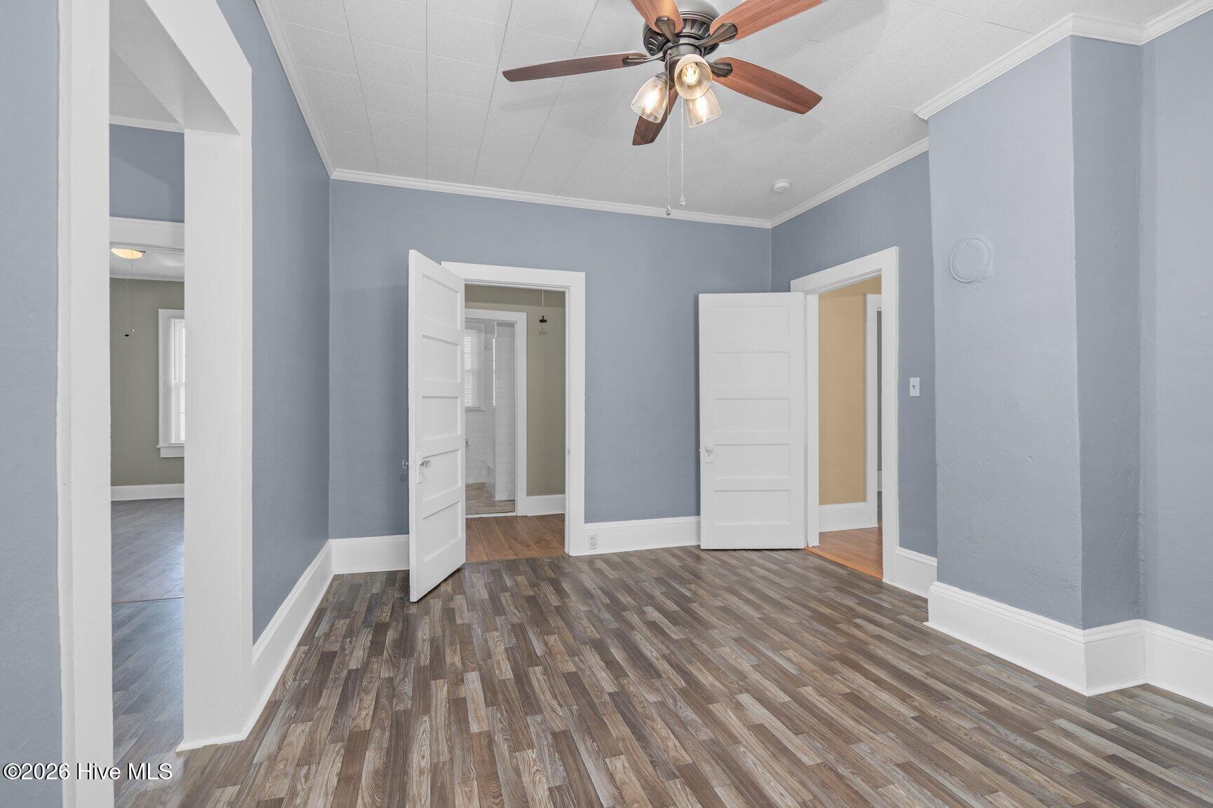 300 W Howard Avenue Property Photo 8