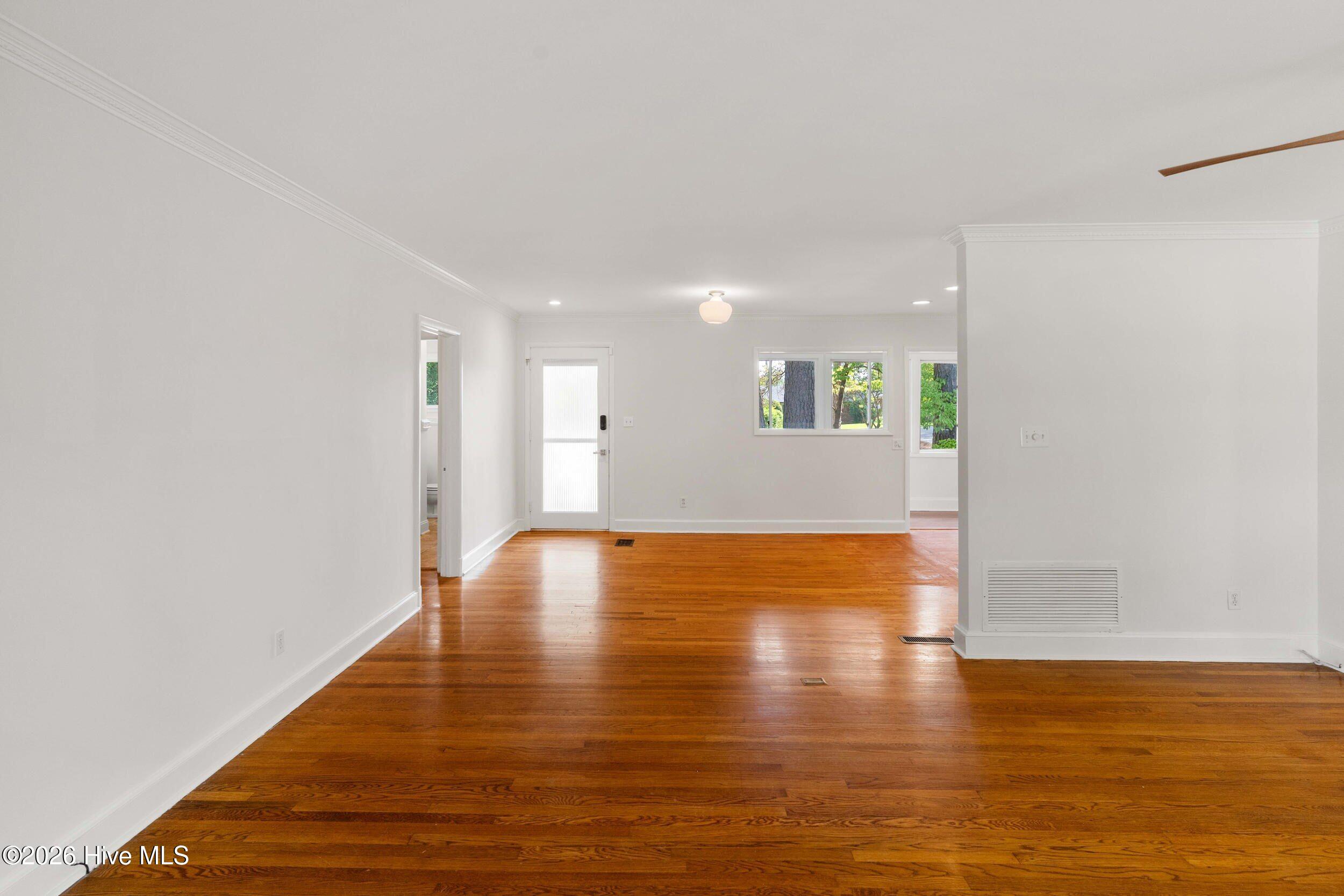 411 Ashland Drive Property Photo 11