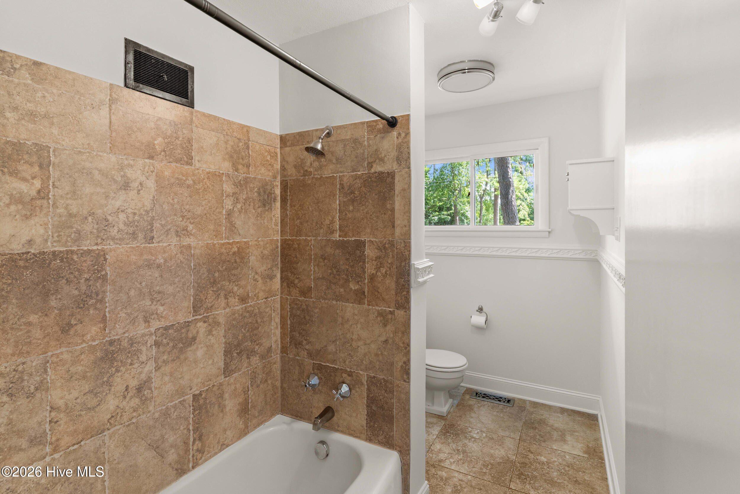 411 Ashland Drive Property Photo 22