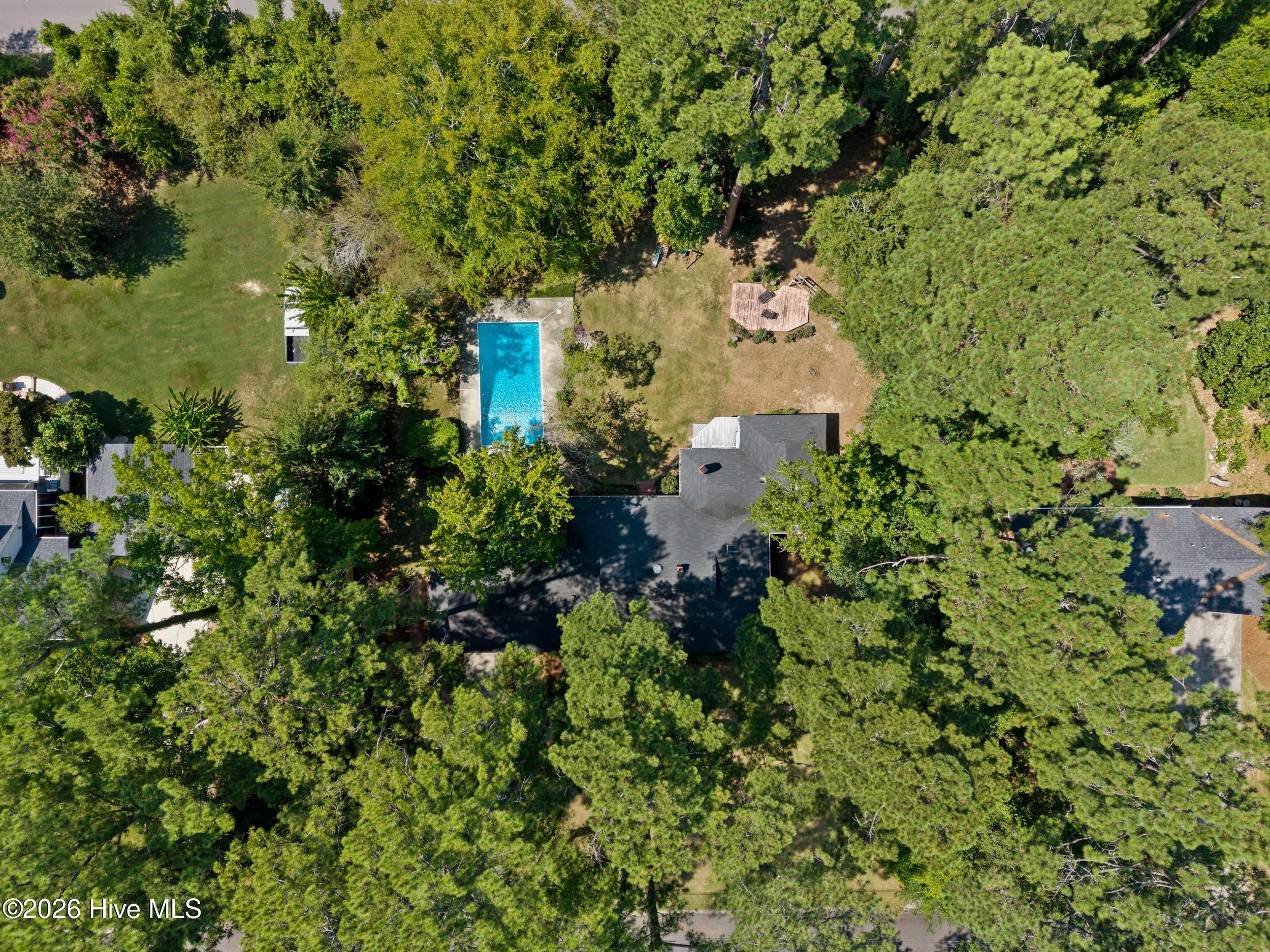 411 Ashland Drive Property Photo 49