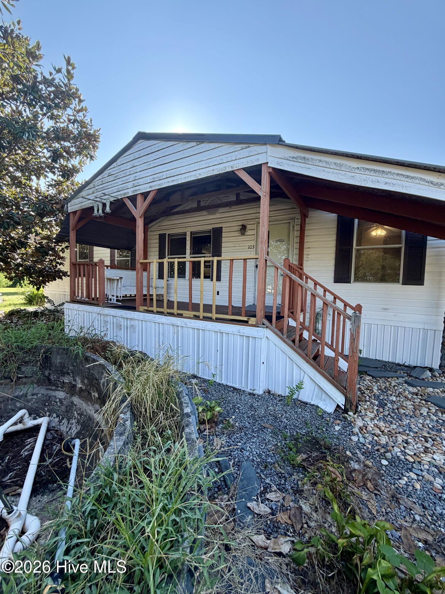 103 E Church Street Property Photo 2